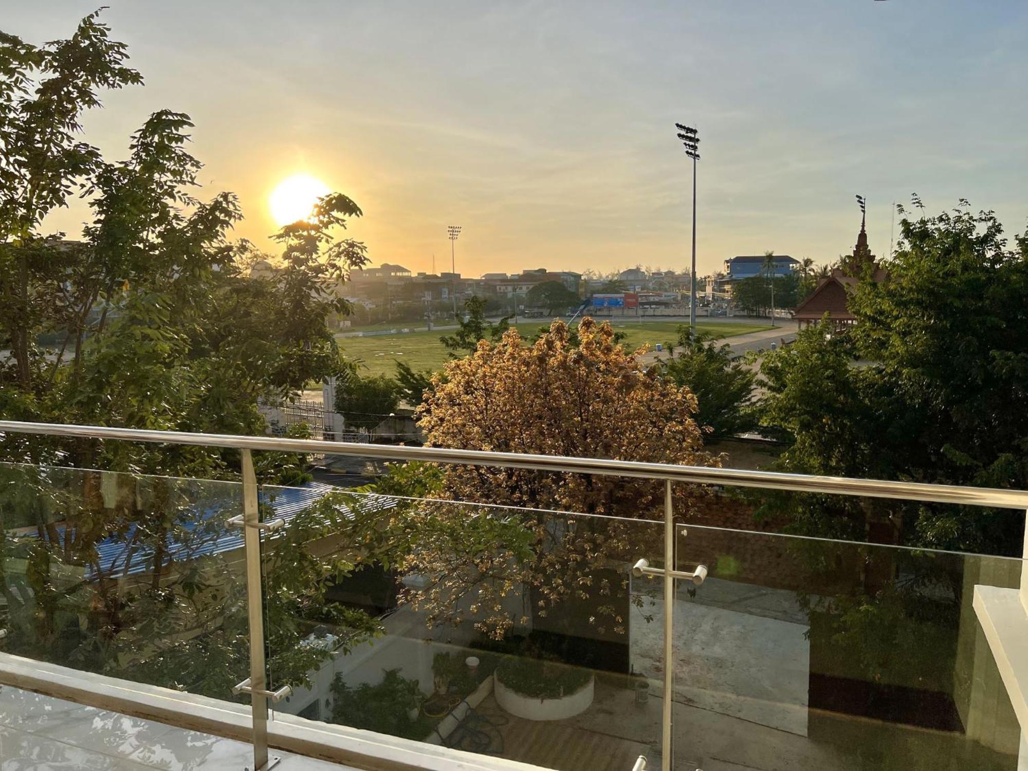 Nyna Villa Guesthouse كامبوت المظهر الخارجي الصورة
