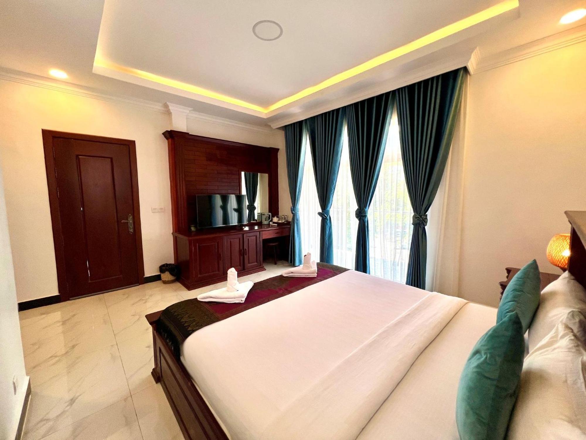 Nyna Villa Guesthouse كامبوت المظهر الخارجي الصورة